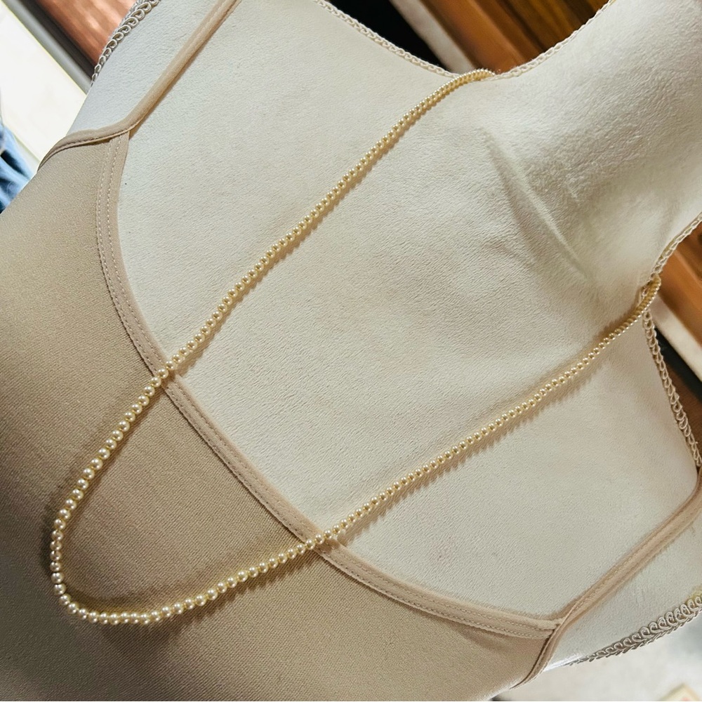 Vintage crown Trifari 4mm cream glass pearl necklace NWT